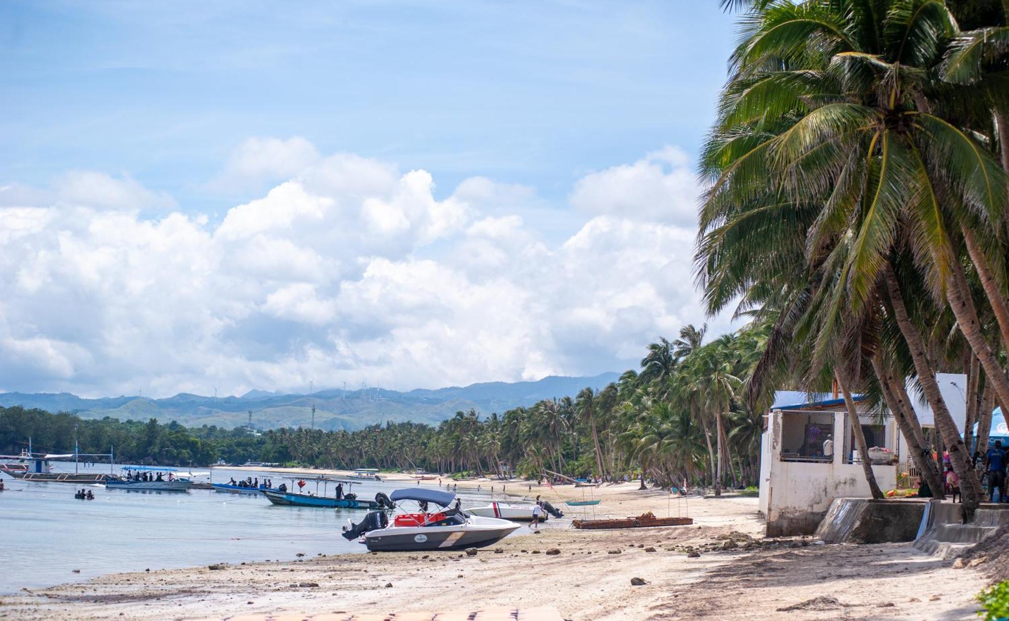 Bolabog Beach Resort Balabag  ภายนอก รูปภาพ