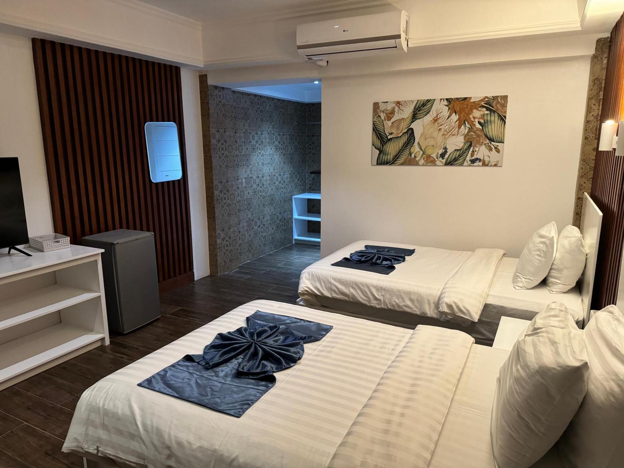 Bolabog Beach Resort Balabag  ภายนอก รูปภาพ